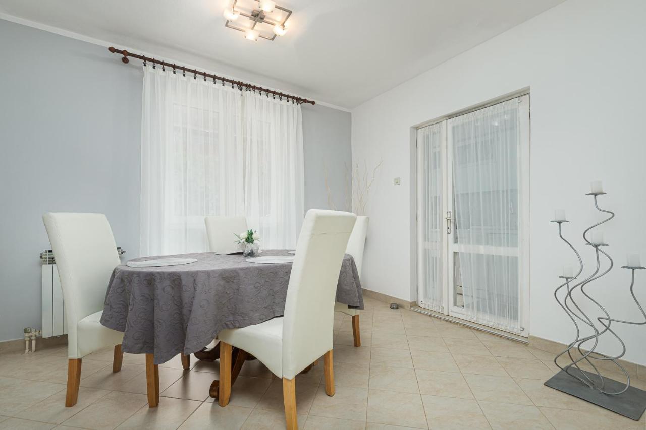 Dea B4+1 Appartement Poreč Buitenkant foto