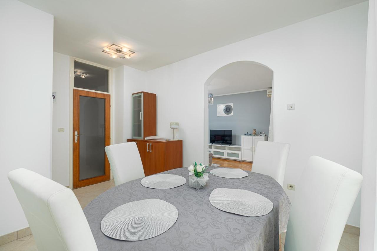 Dea B4+1 Appartement Poreč Buitenkant foto