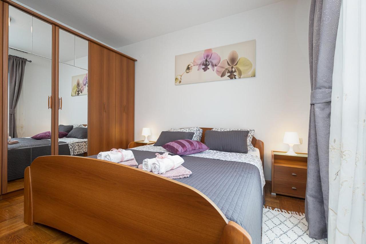 Dea B4+1 Appartement Poreč Buitenkant foto